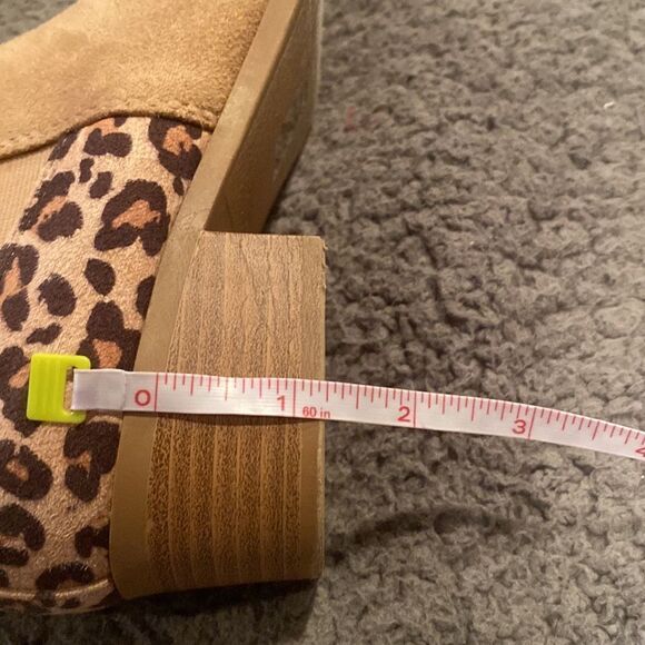 Soda Leopard Print Bootie Size 6 - Picture 9 of 10